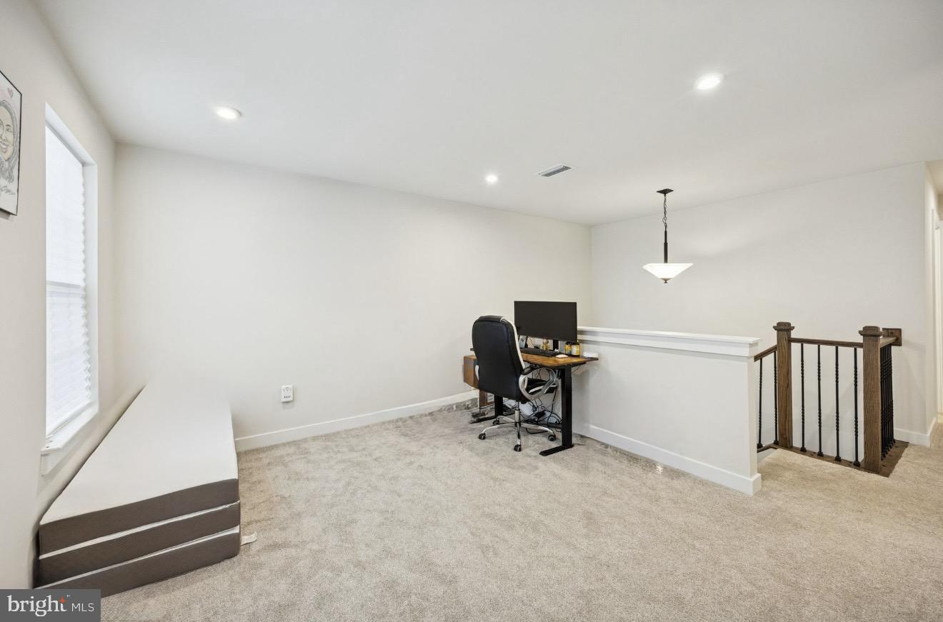 CHESTNUT RIDGE - Residential