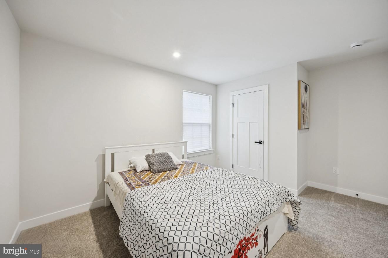 CHESTNUT RIDGE - Residential