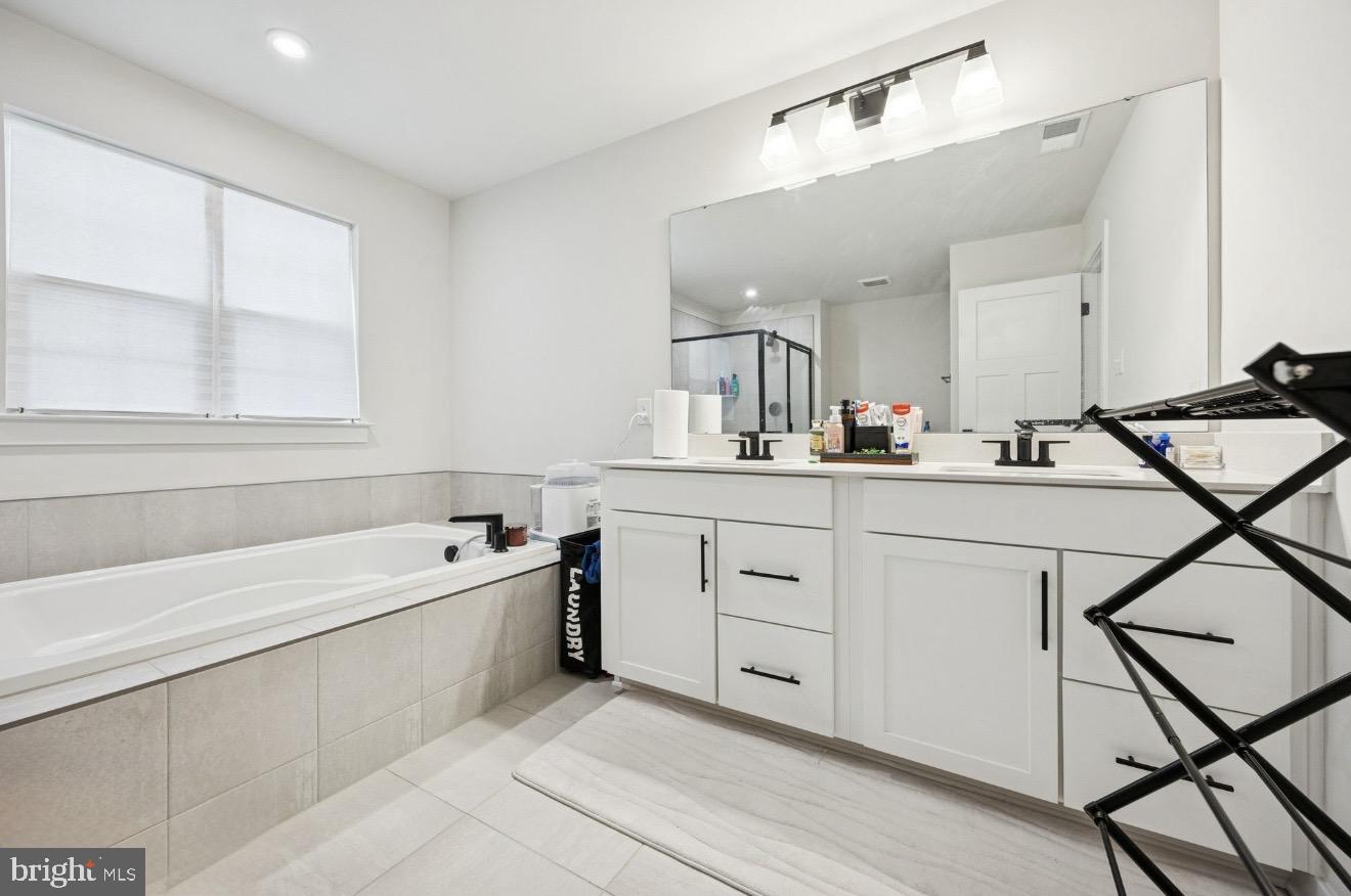 CHESTNUT RIDGE - Residential