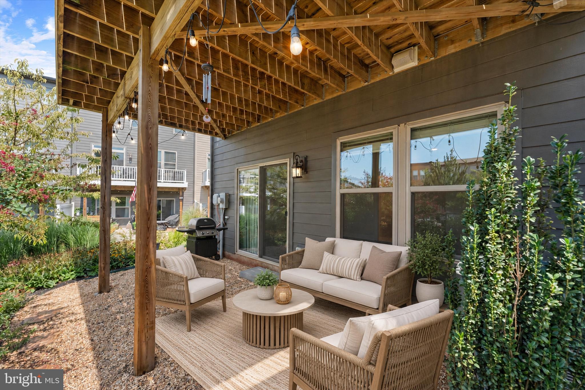 9862 BUCHANAN LOOP