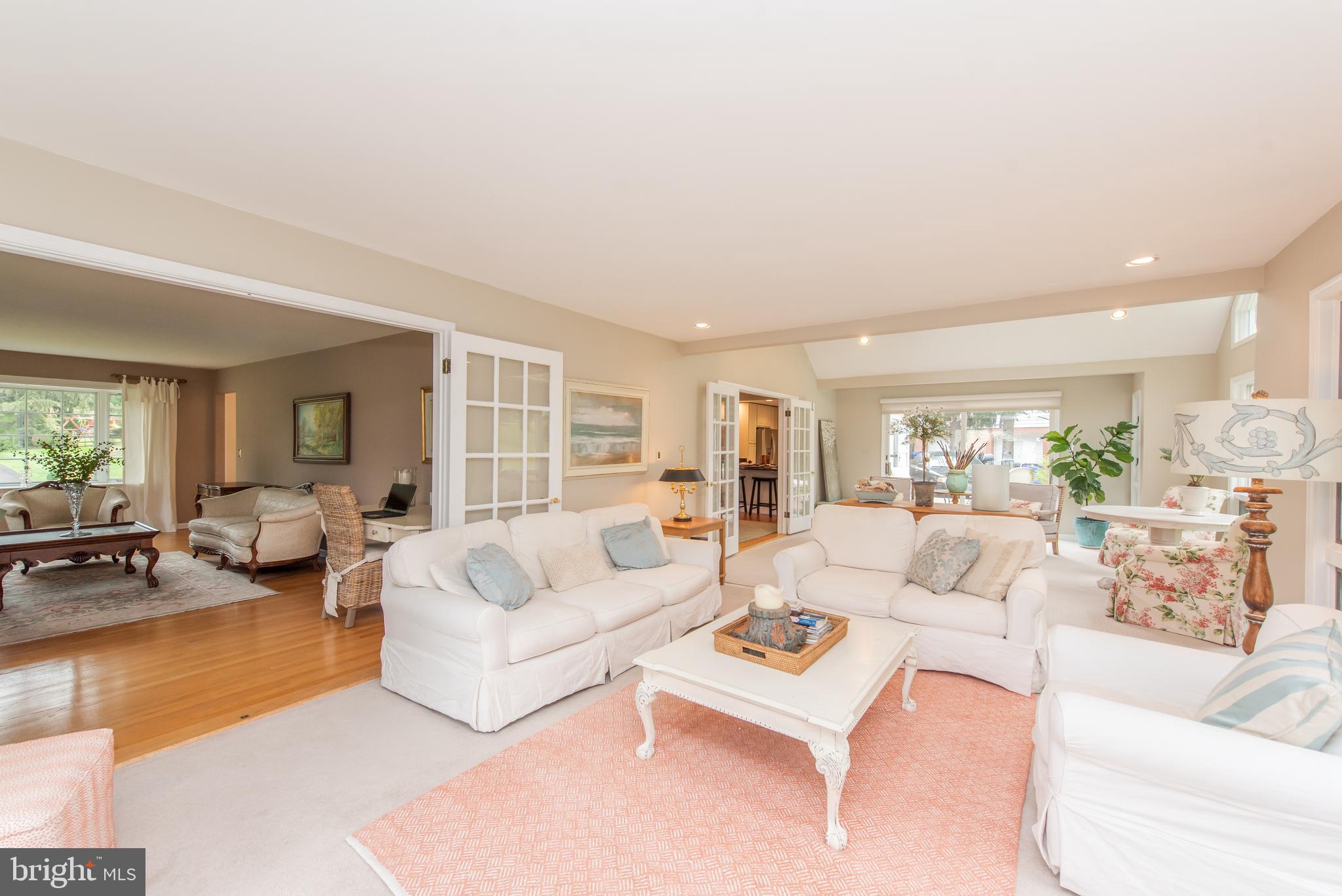 CHATHAM MEWS - Residential