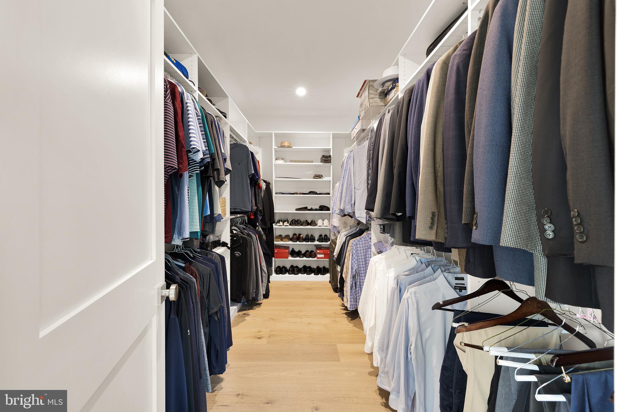 HANSBOROUGH - Residential