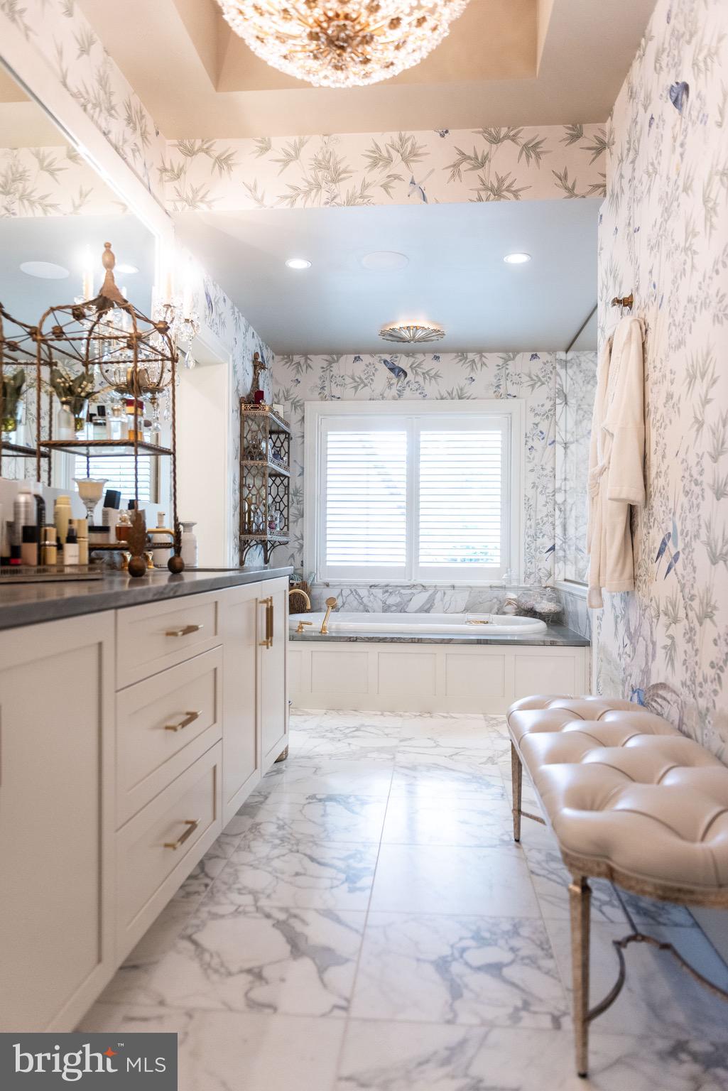 HERSHEY VILLAGE - Residential