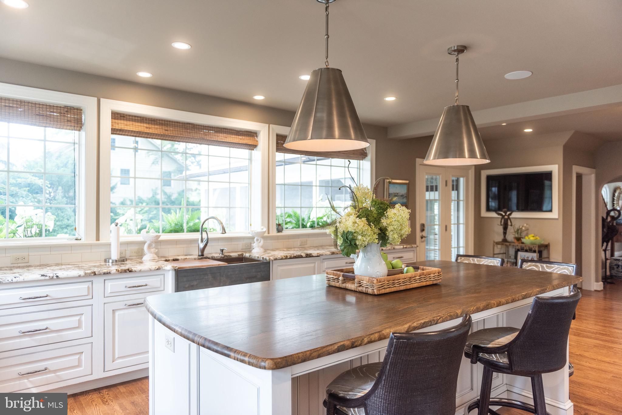 HERSHEY VILLAGE - Residential