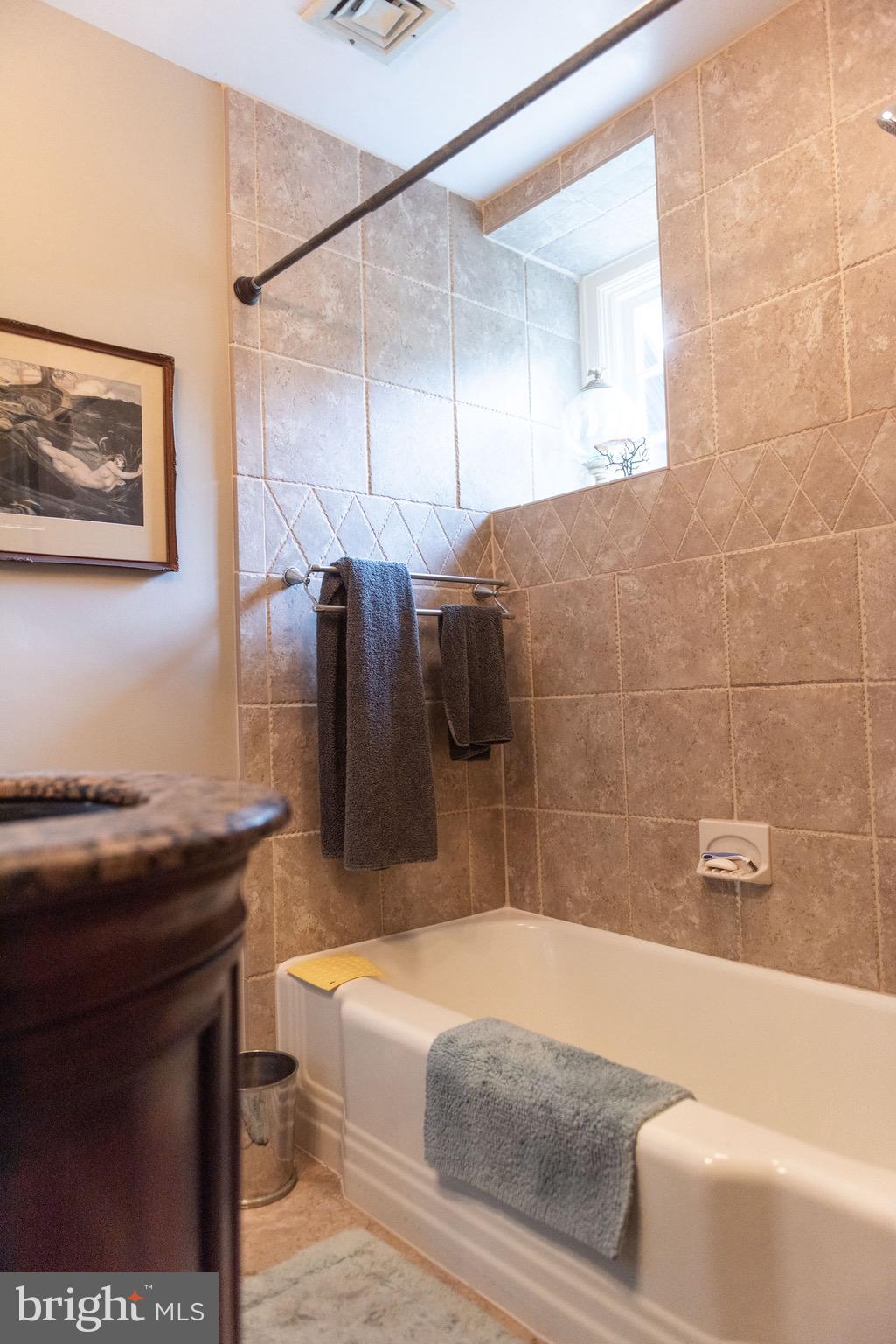 HERSHEY VILLAGE - Residential