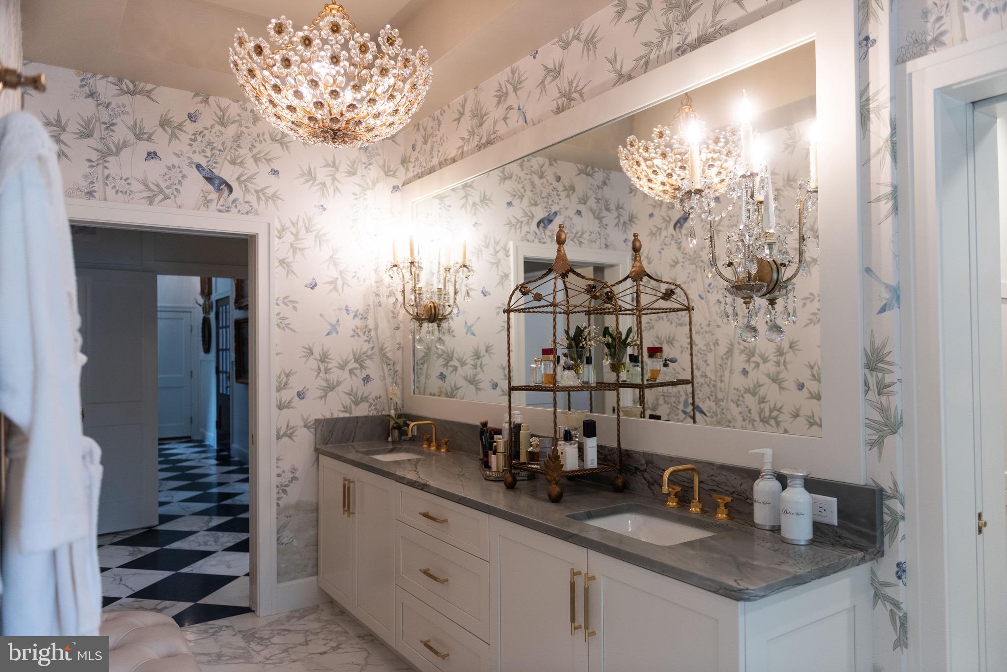 HERSHEY VILLAGE - Residential