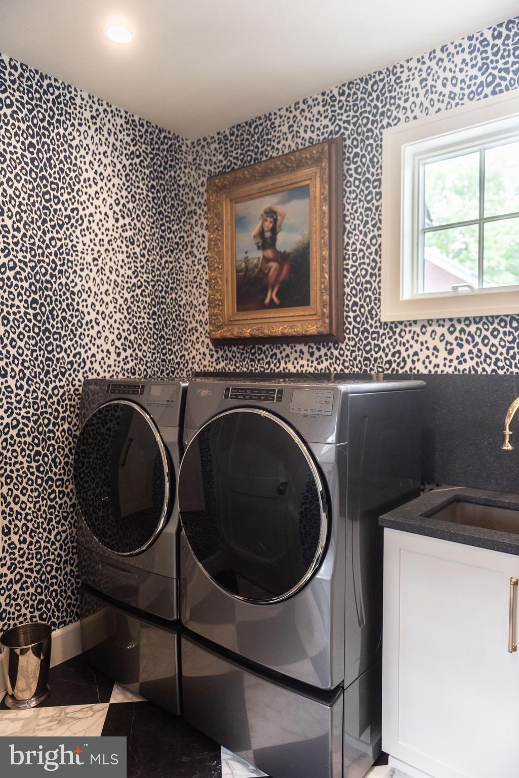 HERSHEY VILLAGE - Residential