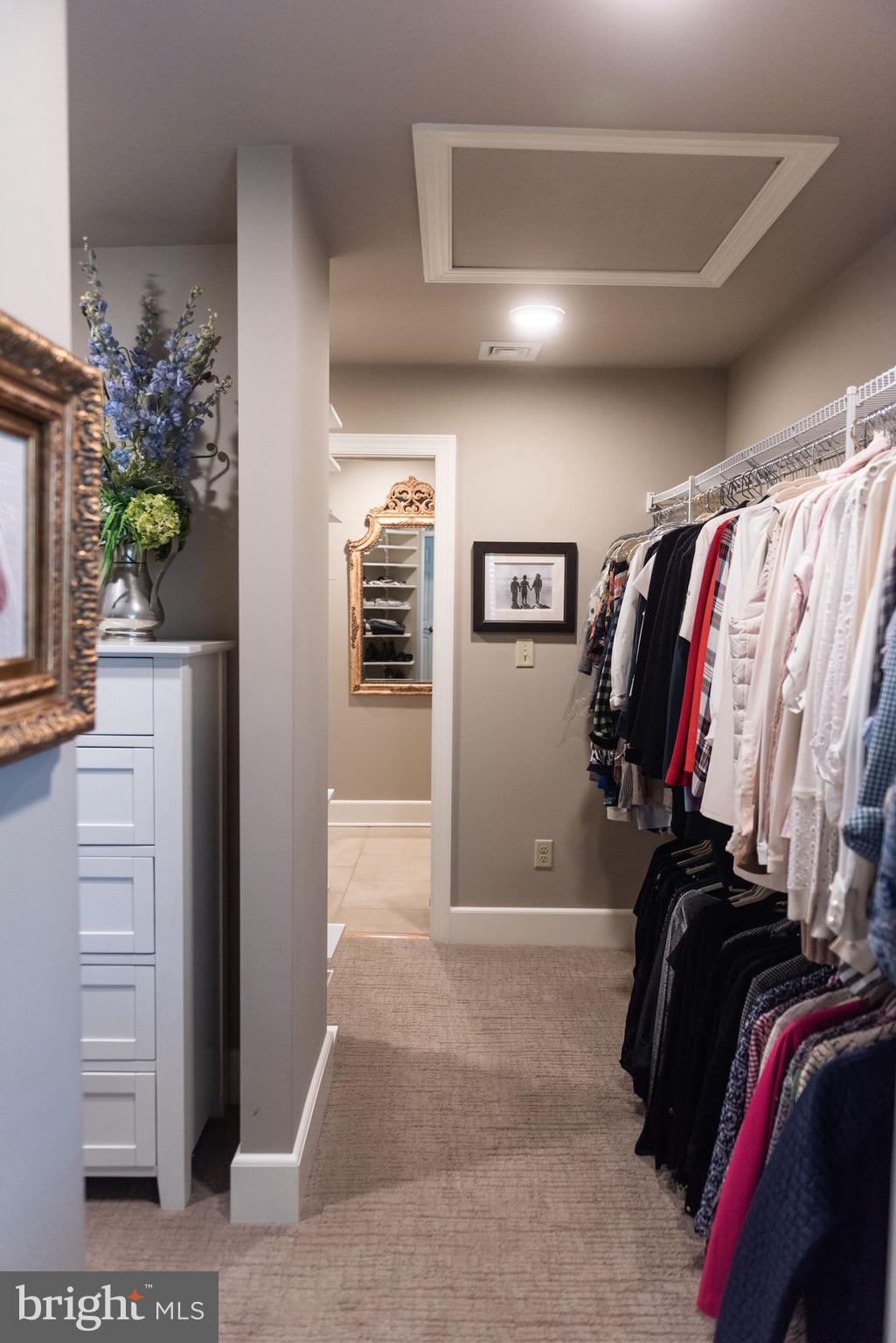 HERSHEY VILLAGE - Residential