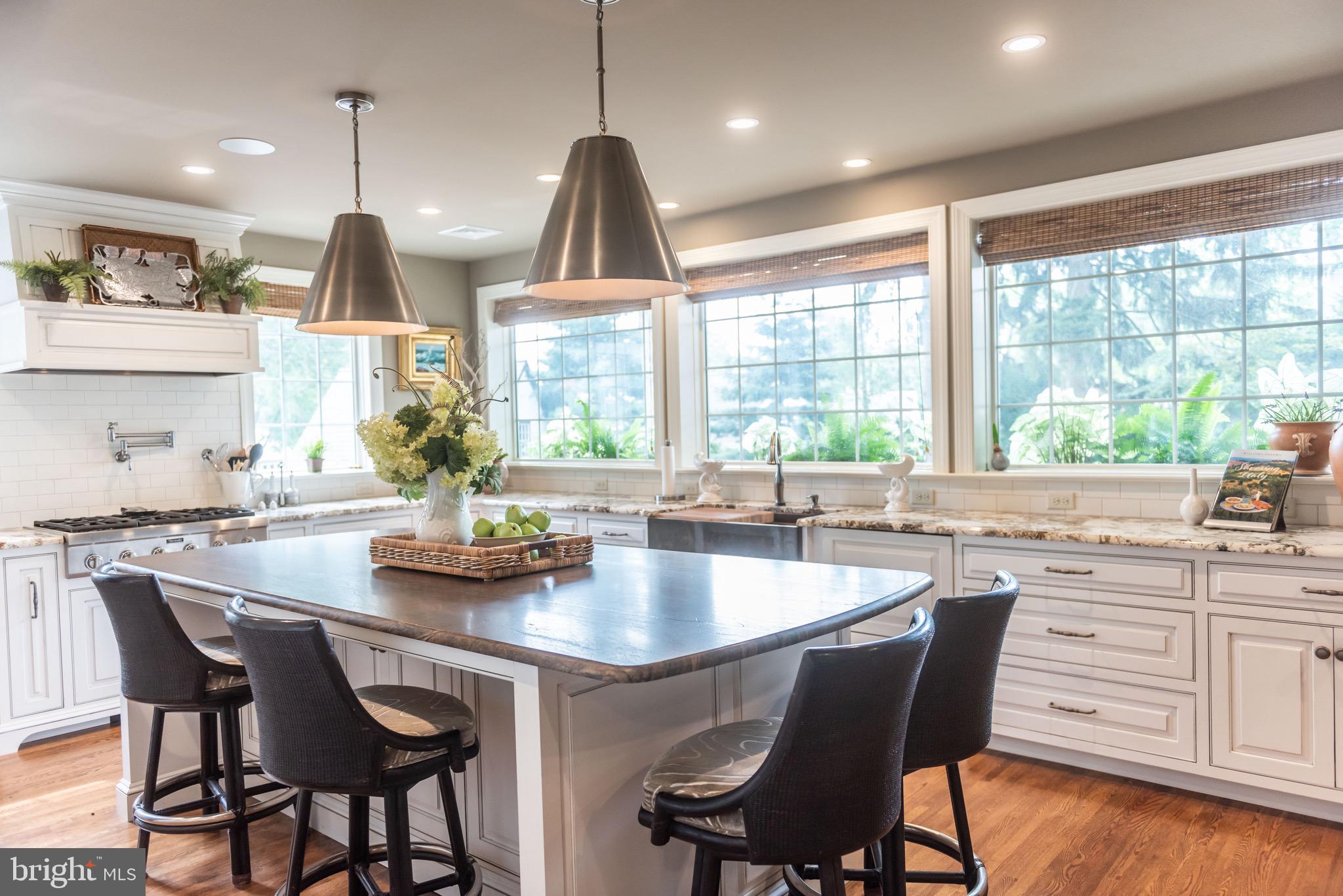 HERSHEY VILLAGE - Residential