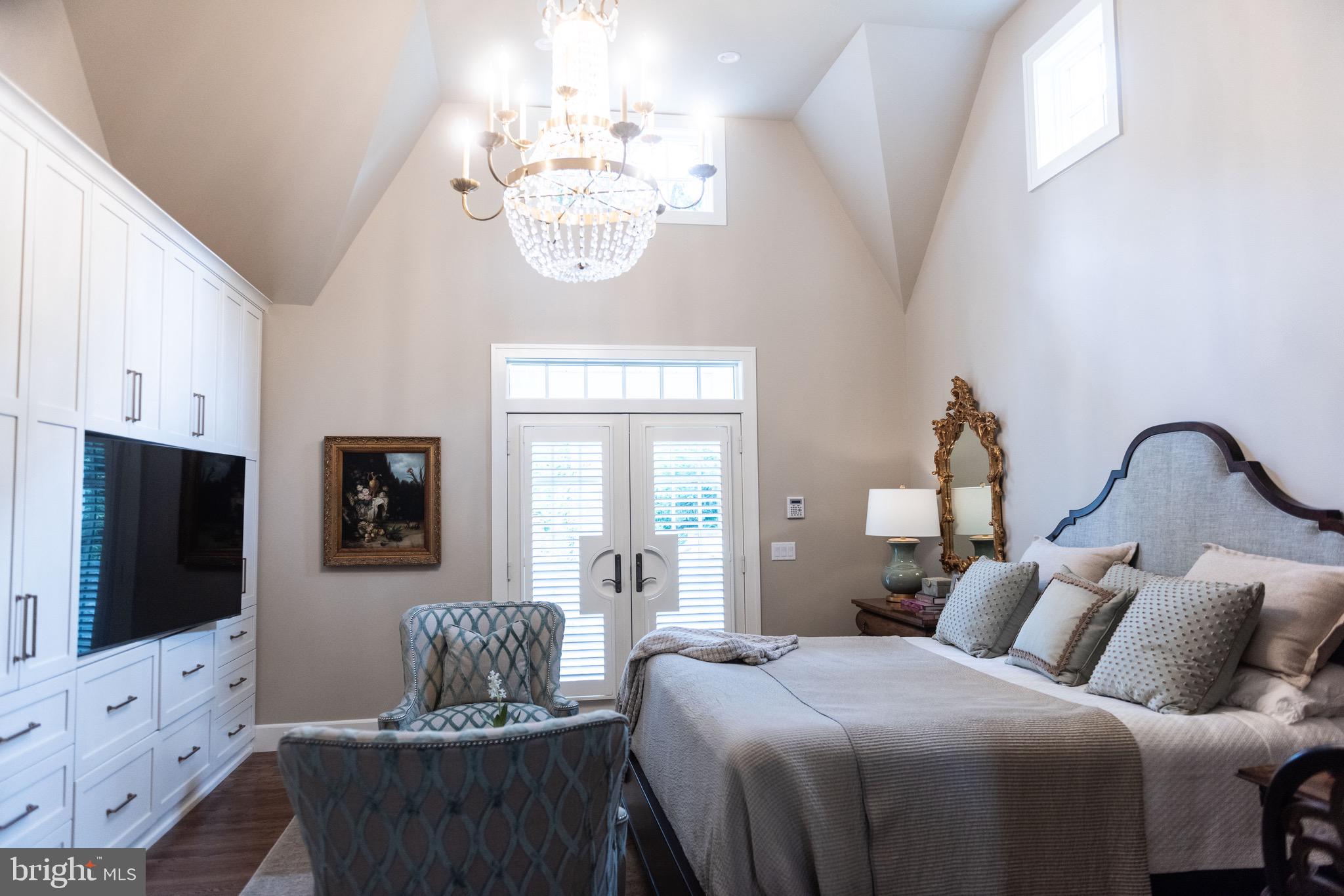 HERSHEY VILLAGE - Residential