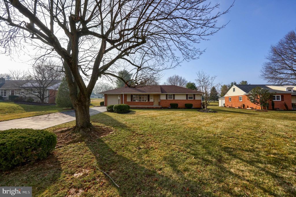 Photo of 34 CORRY AVE, LANCASTER, PA 17601 (MLS # PALA2031298)