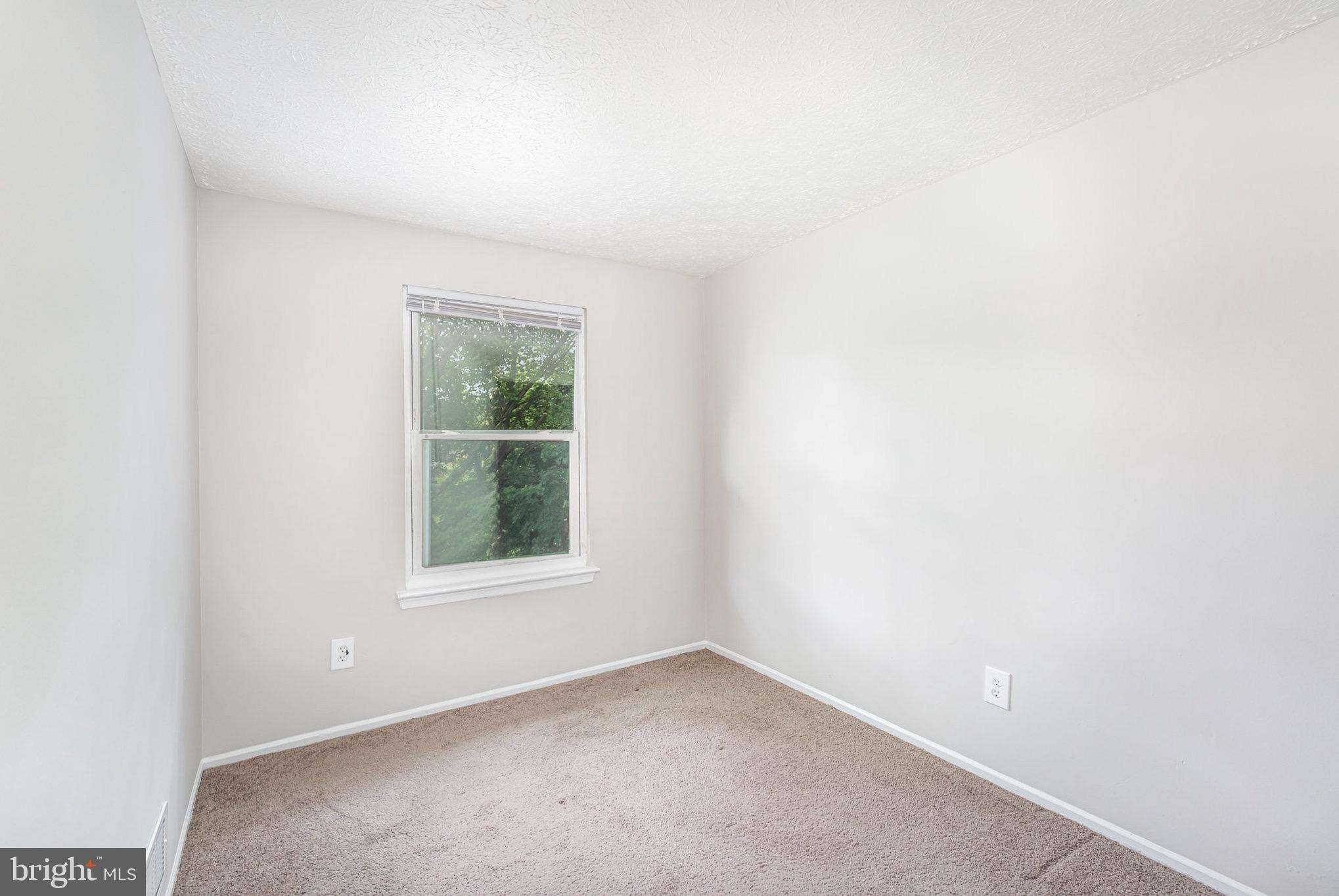 COLONY SQUARE - Residential Lease