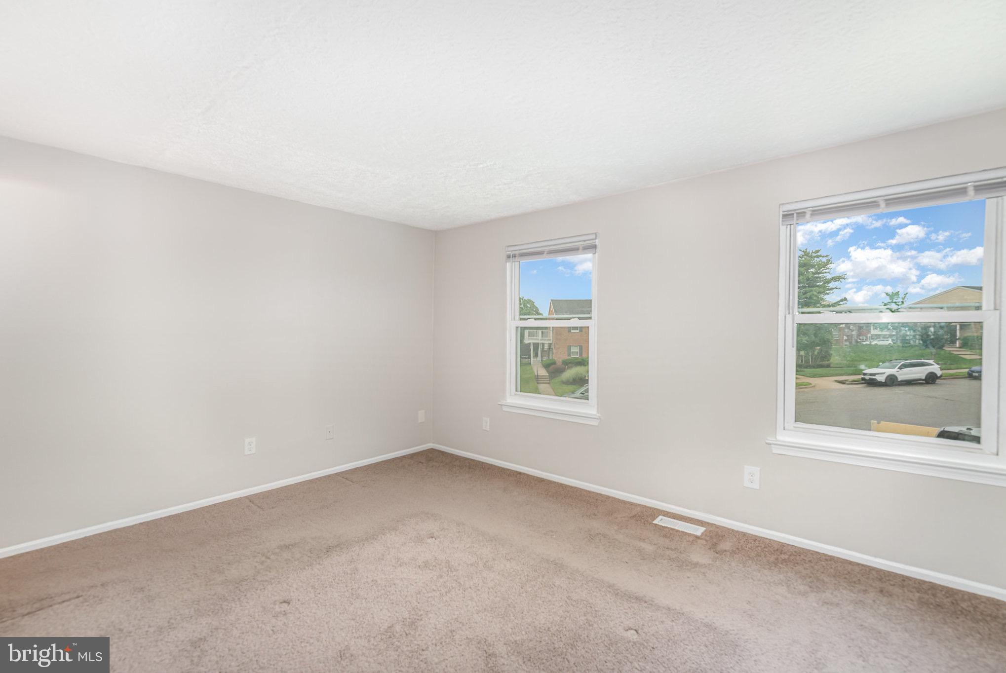 COLONY SQUARE - Residential Lease