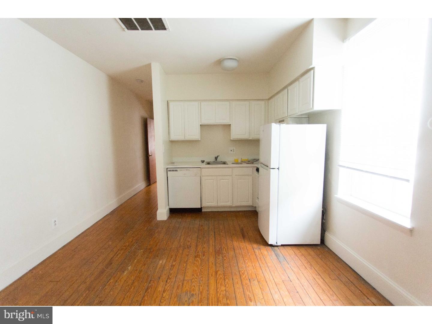 WASHINGTON SQ - Residential Lease