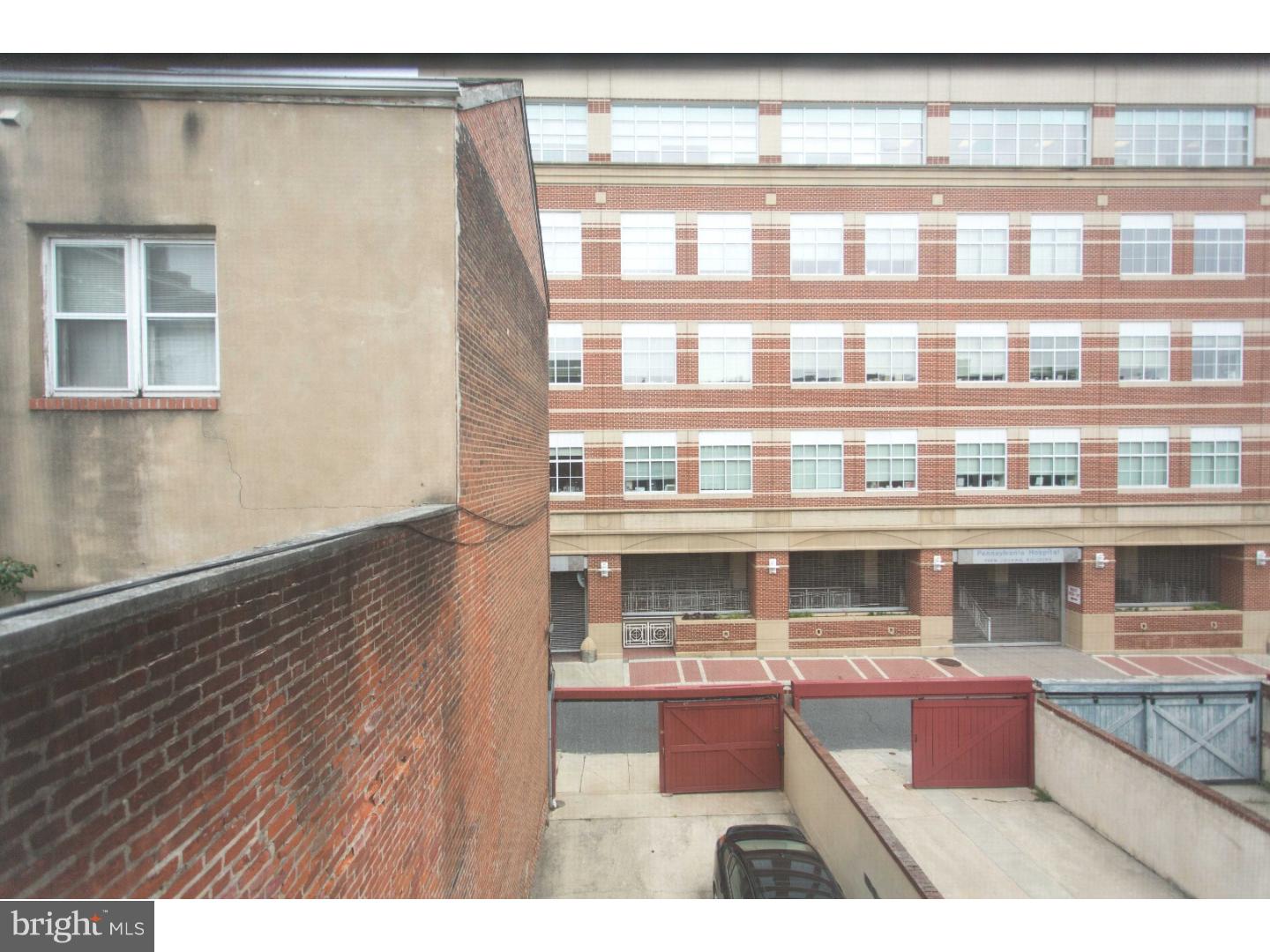 WASHINGTON SQ - Residential Lease