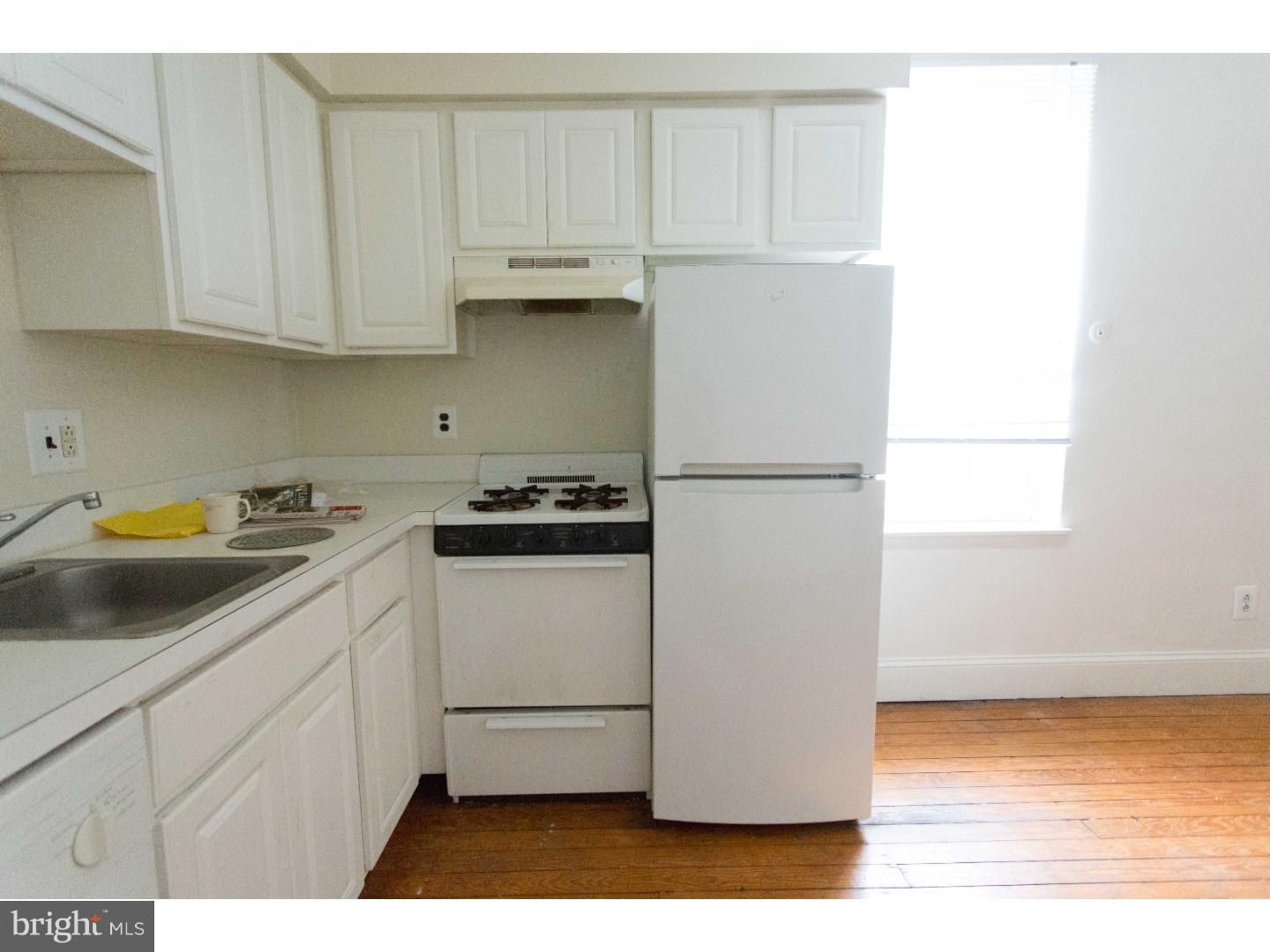 WASHINGTON SQ - Residential Lease