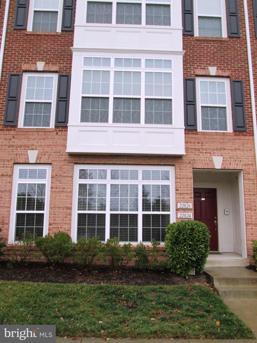 Wonderful Sunny Brambleton 2 level 3 bedroom 2.5 bath town home/condo.  Like New condition. 9' Ceilings, 1Car Garage w/ direct access to kitchen.  No carrying groceries up the stairs.  Walking distance to Brambleton Twone Center w/ restaurants, movie theater, health club, & grocery store.  Granite counters, fullsize waher/dryer, nice appliances & Fireplace.  Rent includes FIOS internet & Cable TV