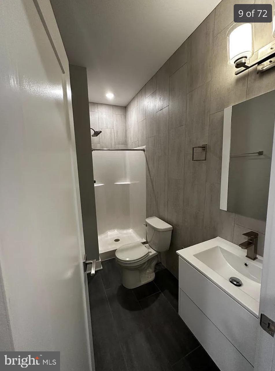 3817 WALLACE STREET 3