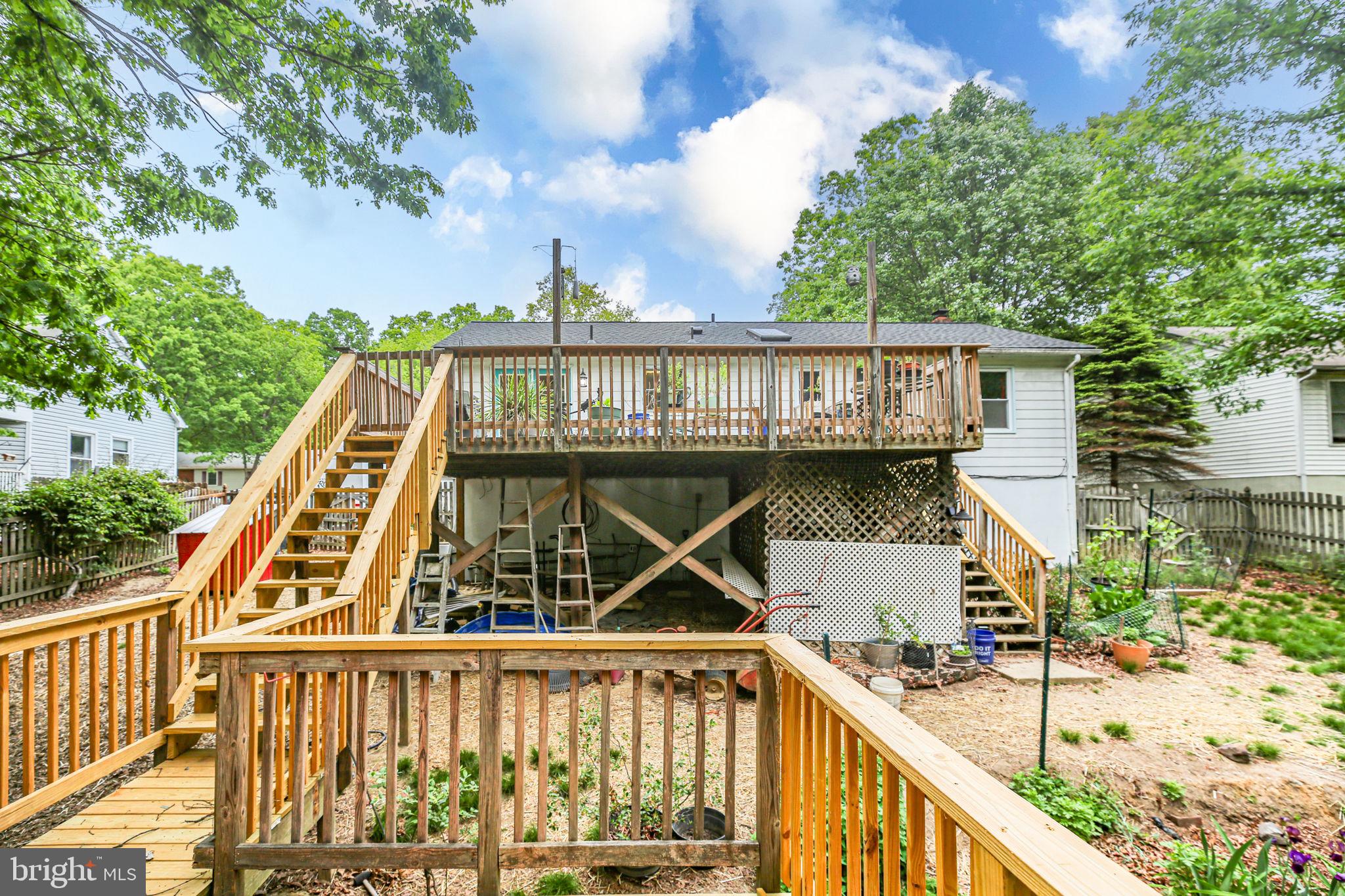 DEVONNE WOODS - Residential