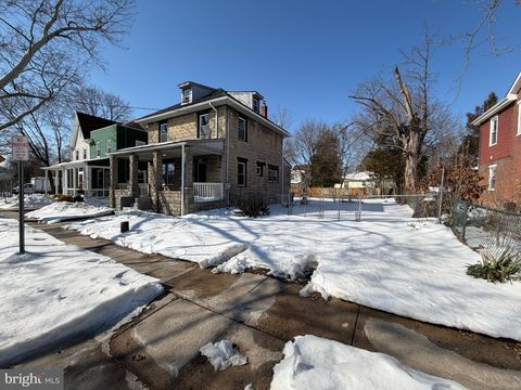 317 W BROAD STREET PALMYRA NJ 08065