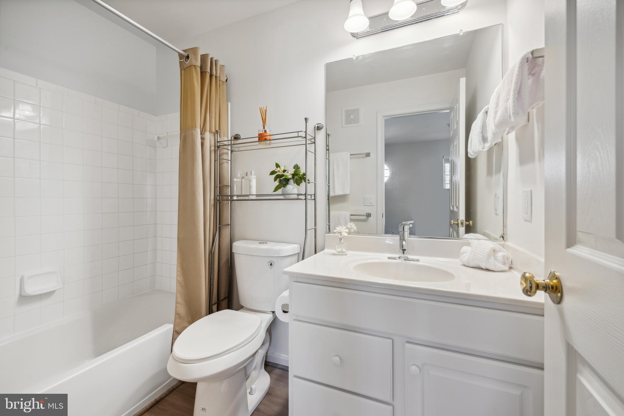 FALLSGROVE - Residential