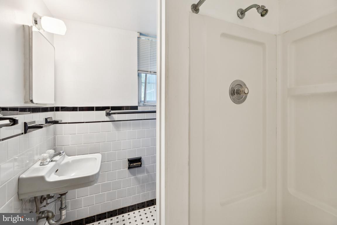 WALTER HEIGHTS - Residential