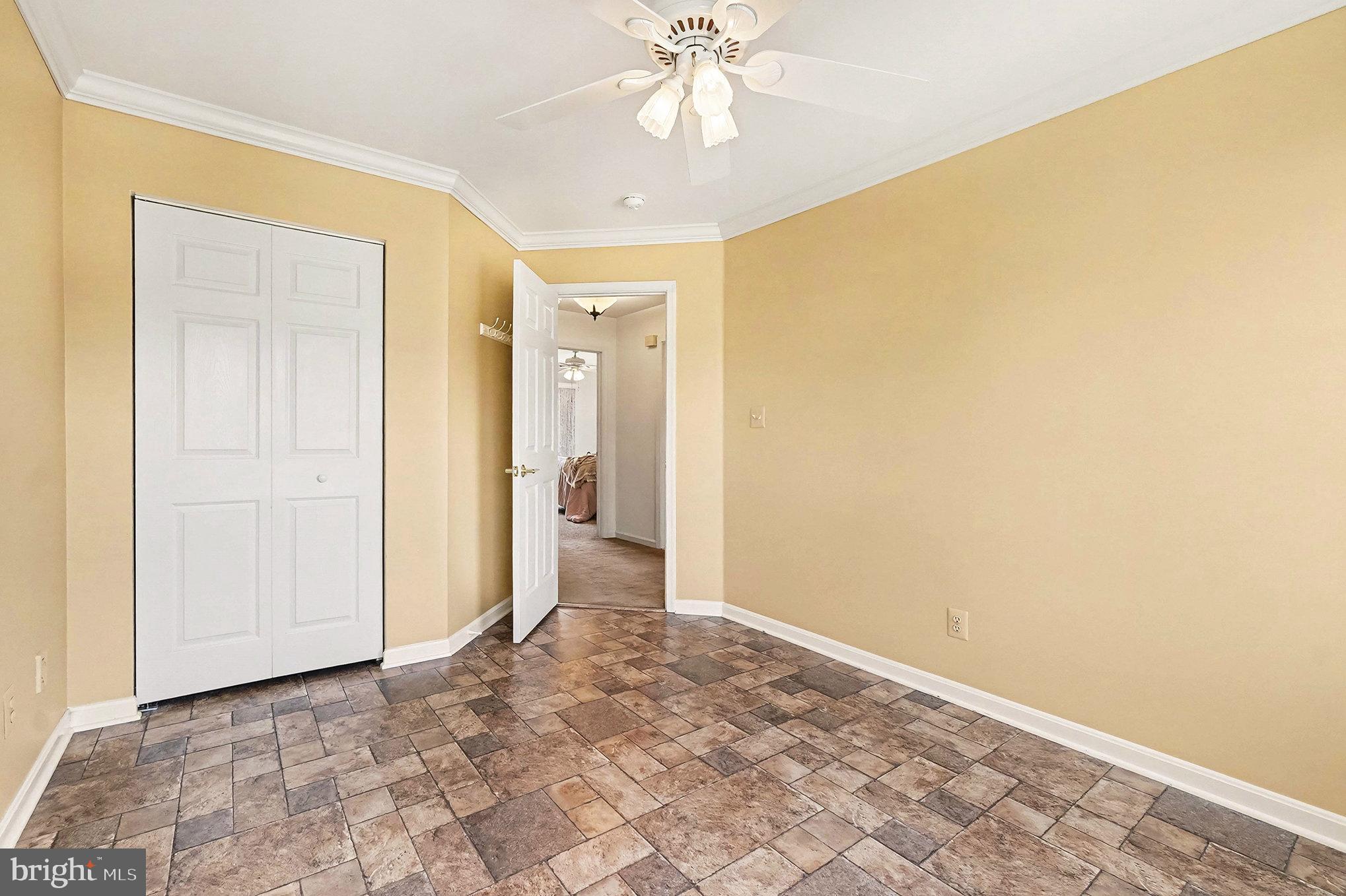 SENECA GARDENS - Residential