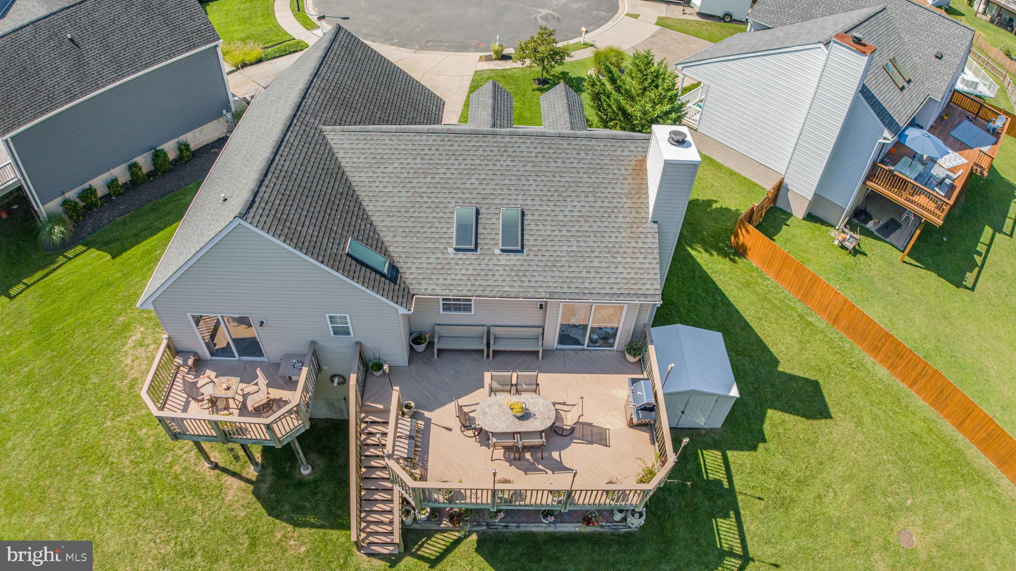 SENECA GARDENS - Residential