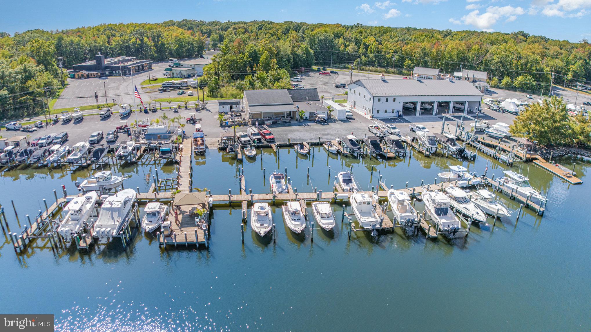 SENECA GARDENS - Residential