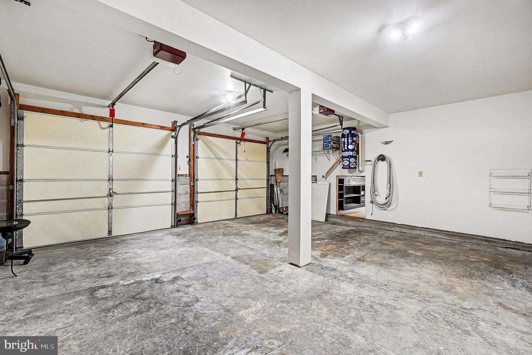 SENECA GARDENS - Residential