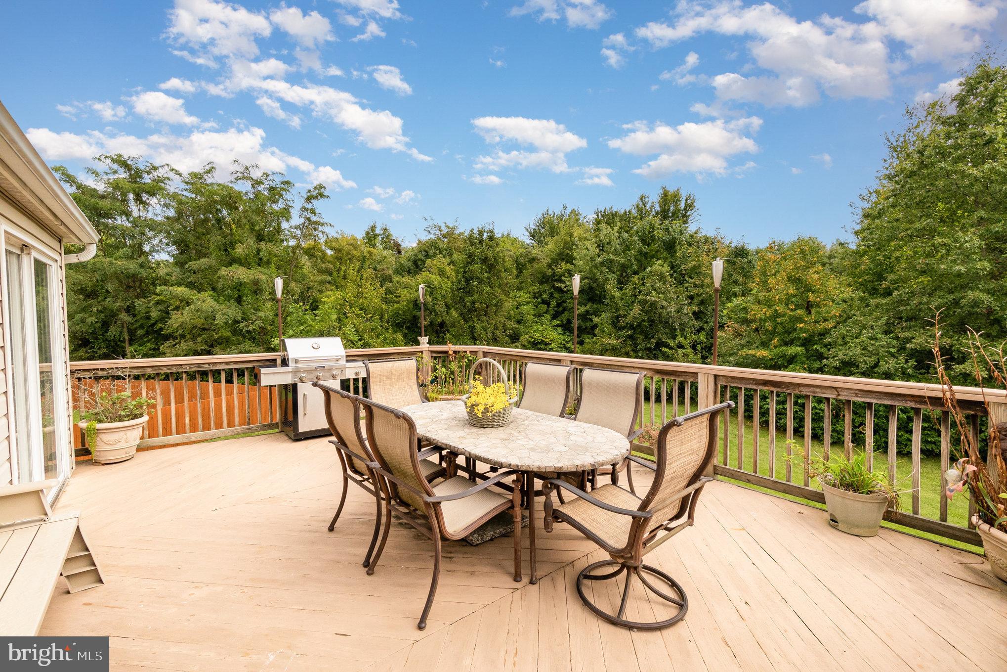 SENECA GARDENS - Residential