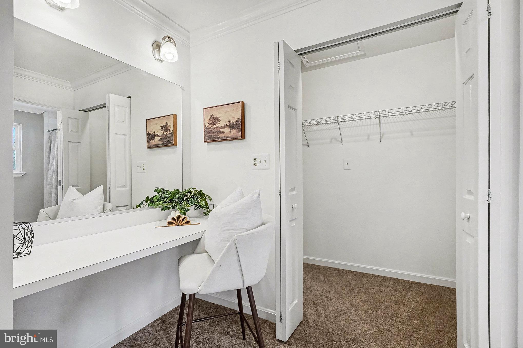 SENECA GARDENS - Residential