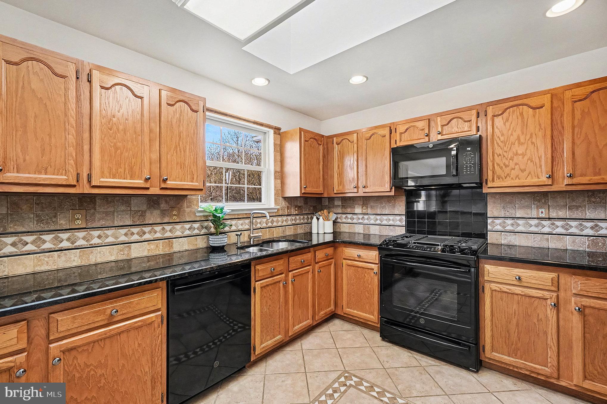 SENECA GARDENS - Residential