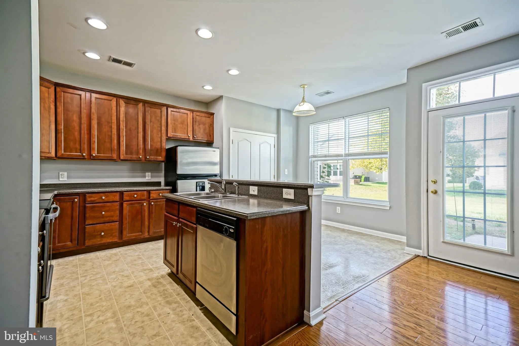 Millsboro, Delaware 19966, United States, 3 Bedrooms Bedrooms, ,3 BathroomsBathrooms,Residential,Active,41554