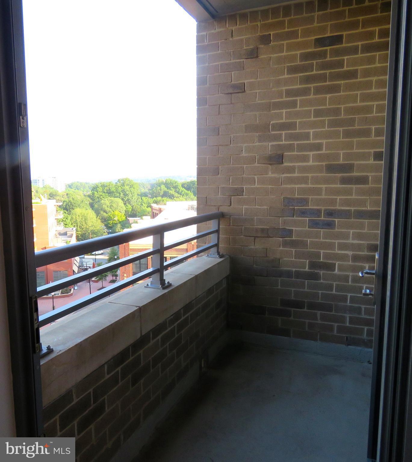 ODYSSEY - Residential Lease