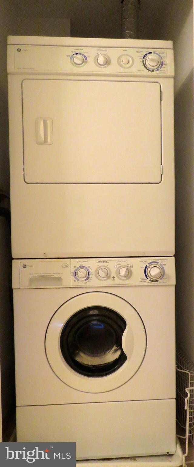 ODYSSEY - Residential Lease