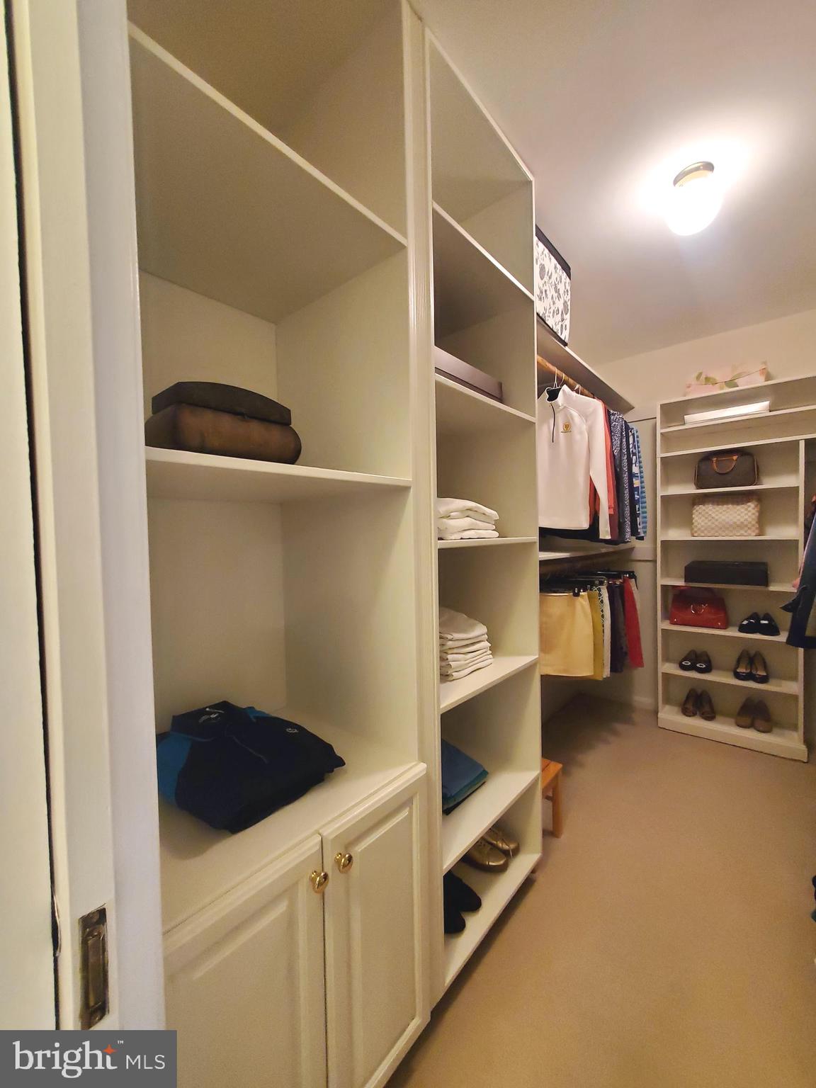 TIMBERLY - Residential