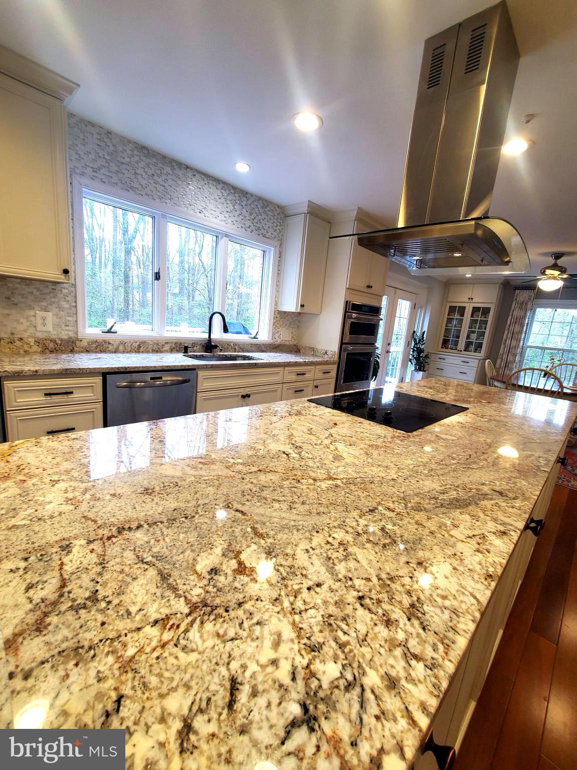 TIMBERLY - Residential