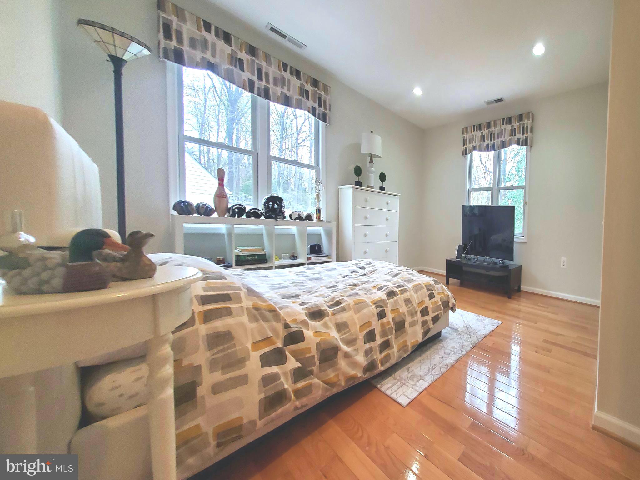 TIMBERLY - Residential