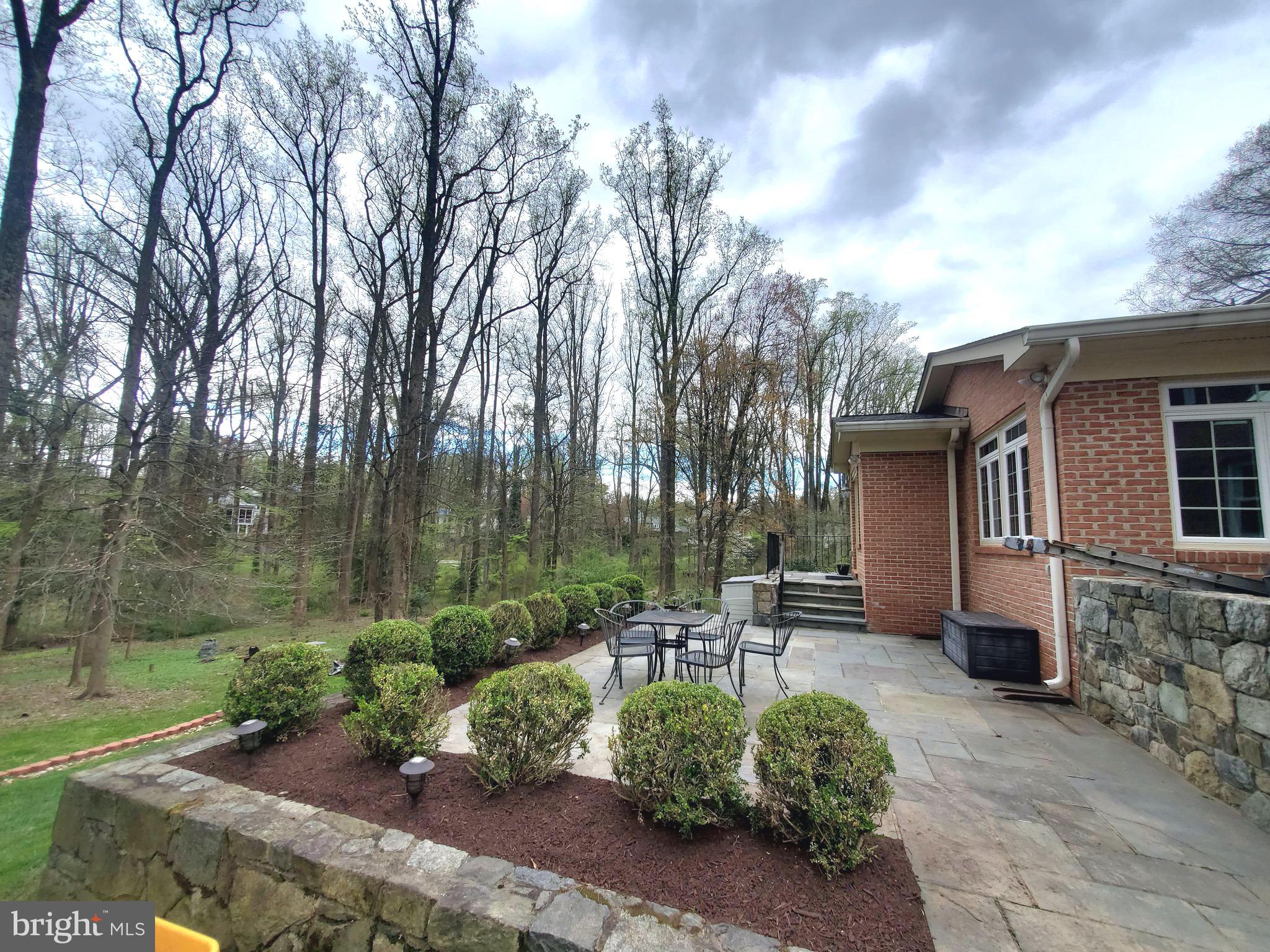 TIMBERLY - Residential