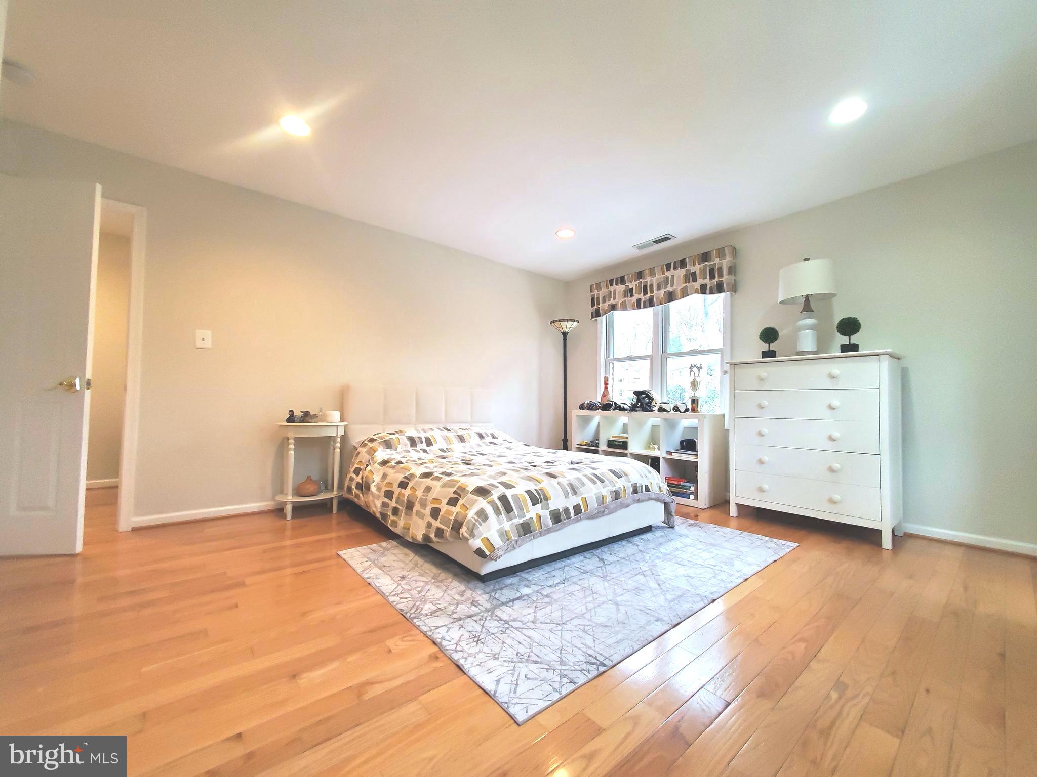 TIMBERLY - Residential