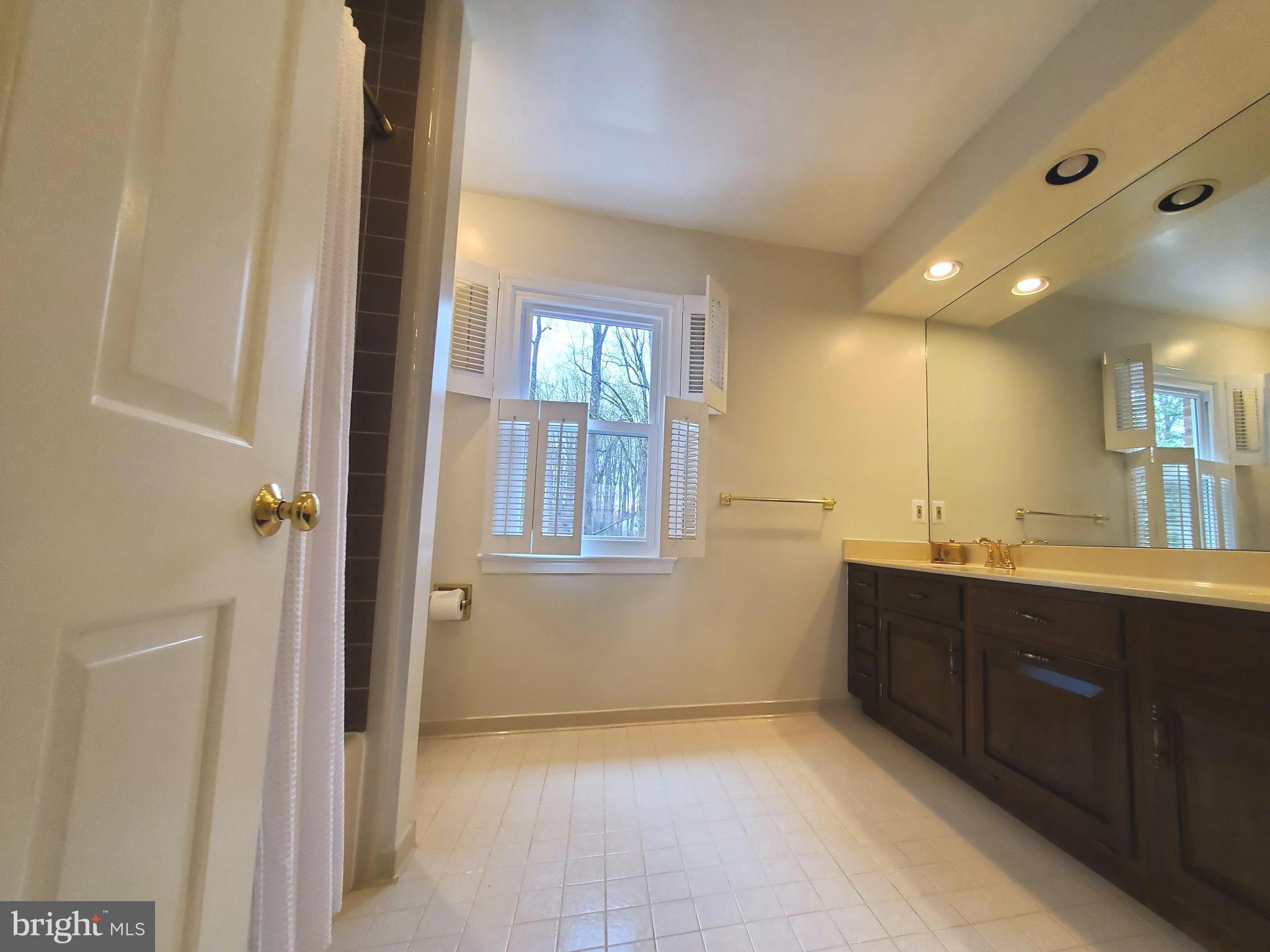 TIMBERLY - Residential