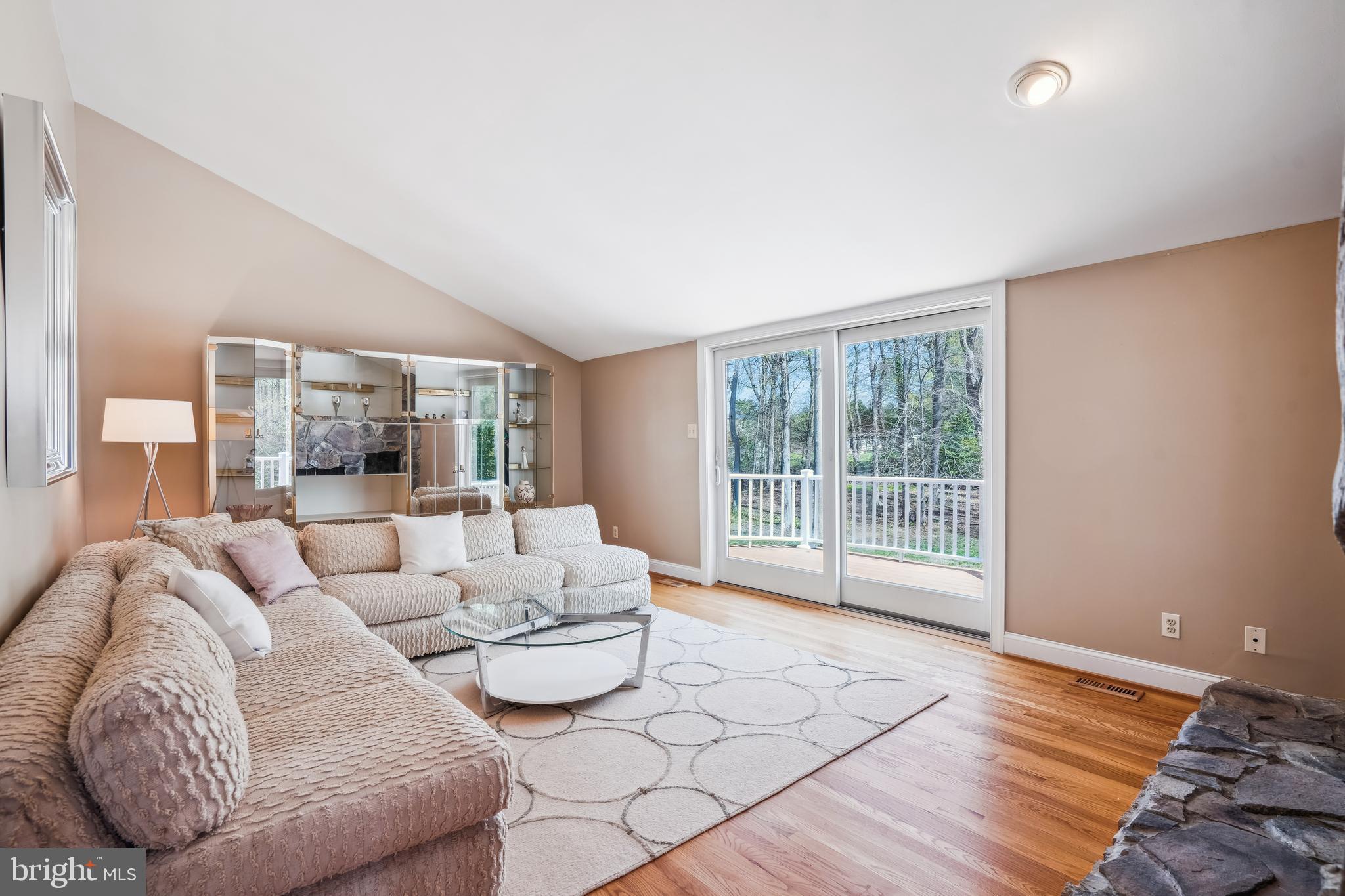 LAVALL - Residential