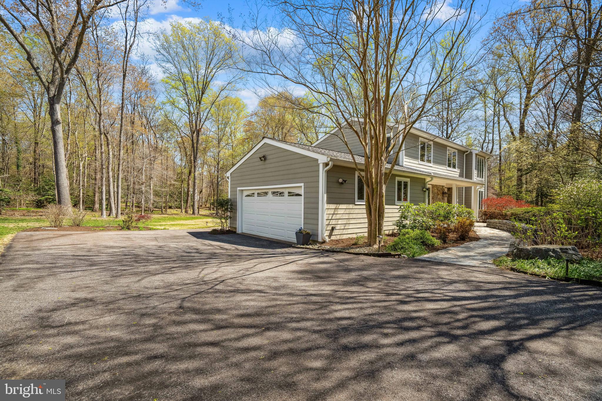 LAVALL - Residential