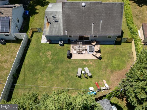 12 ELRIDGE LANE