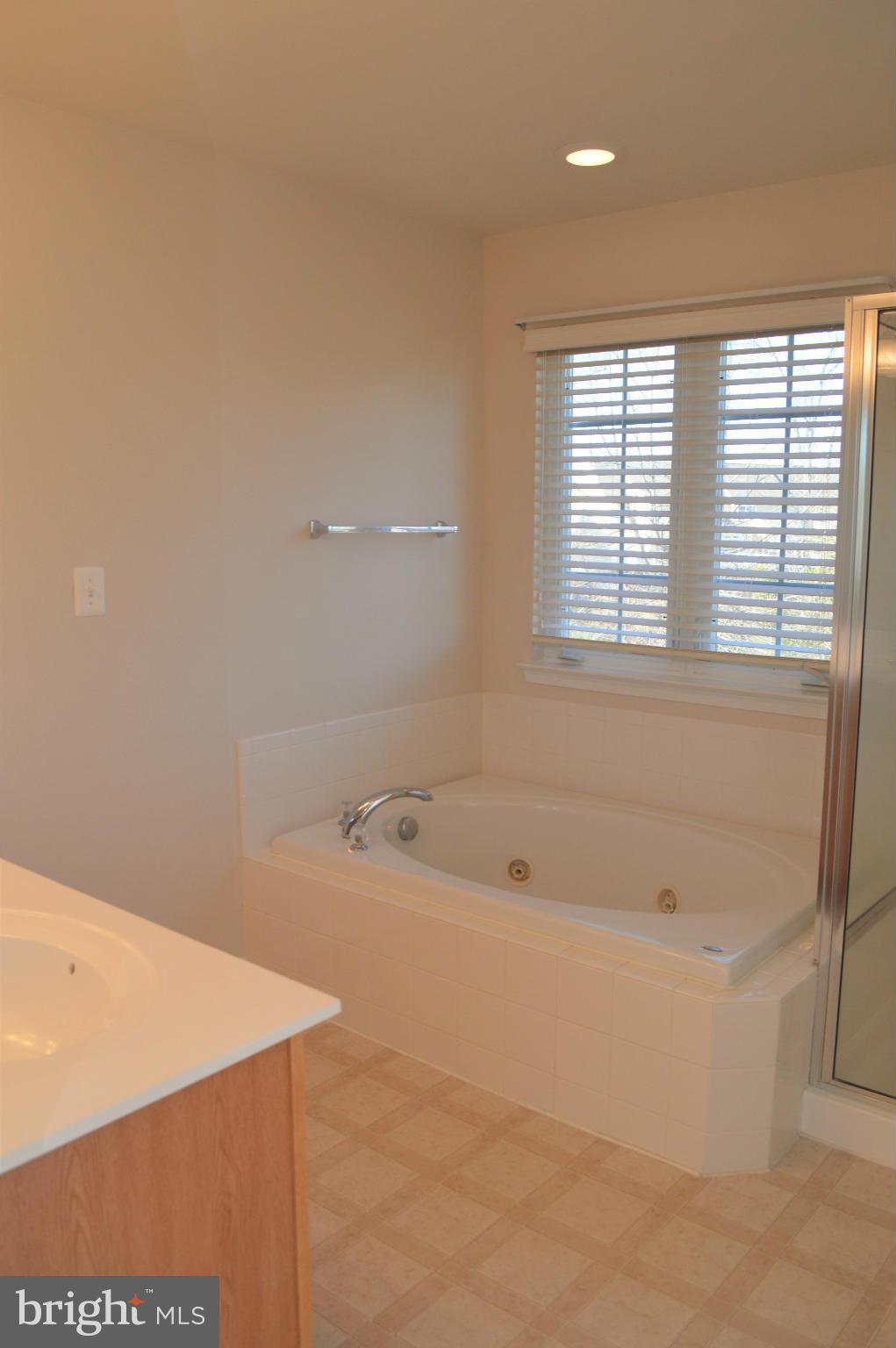 MONROE POINT - Residential Lease