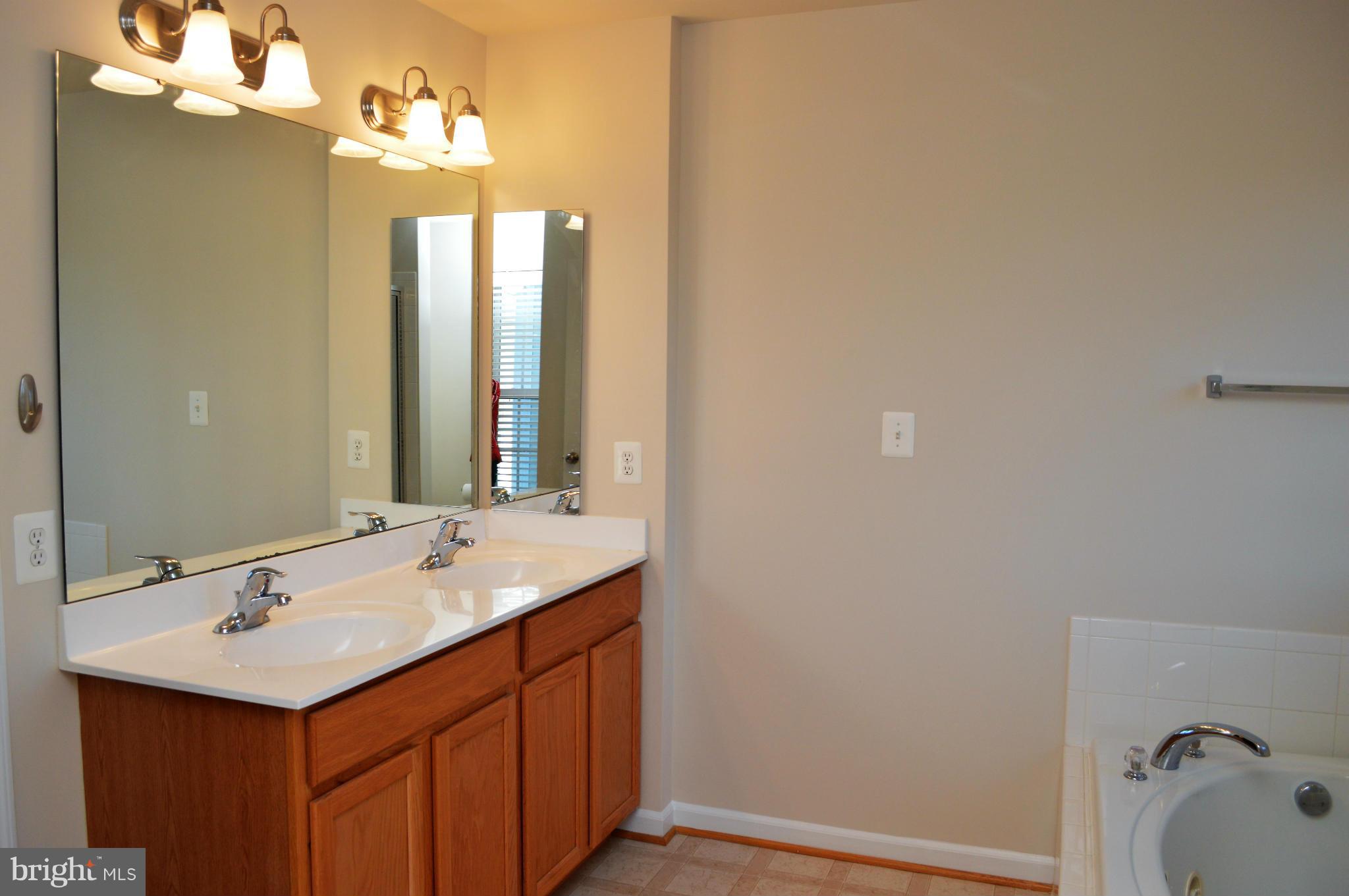 MONROE POINT - Residential Lease