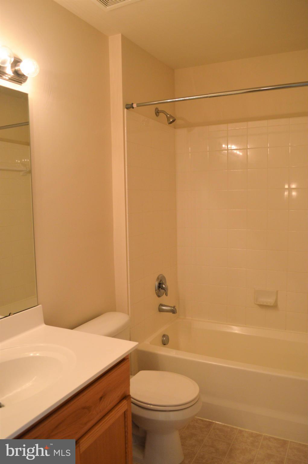 MONROE POINT - Residential Lease