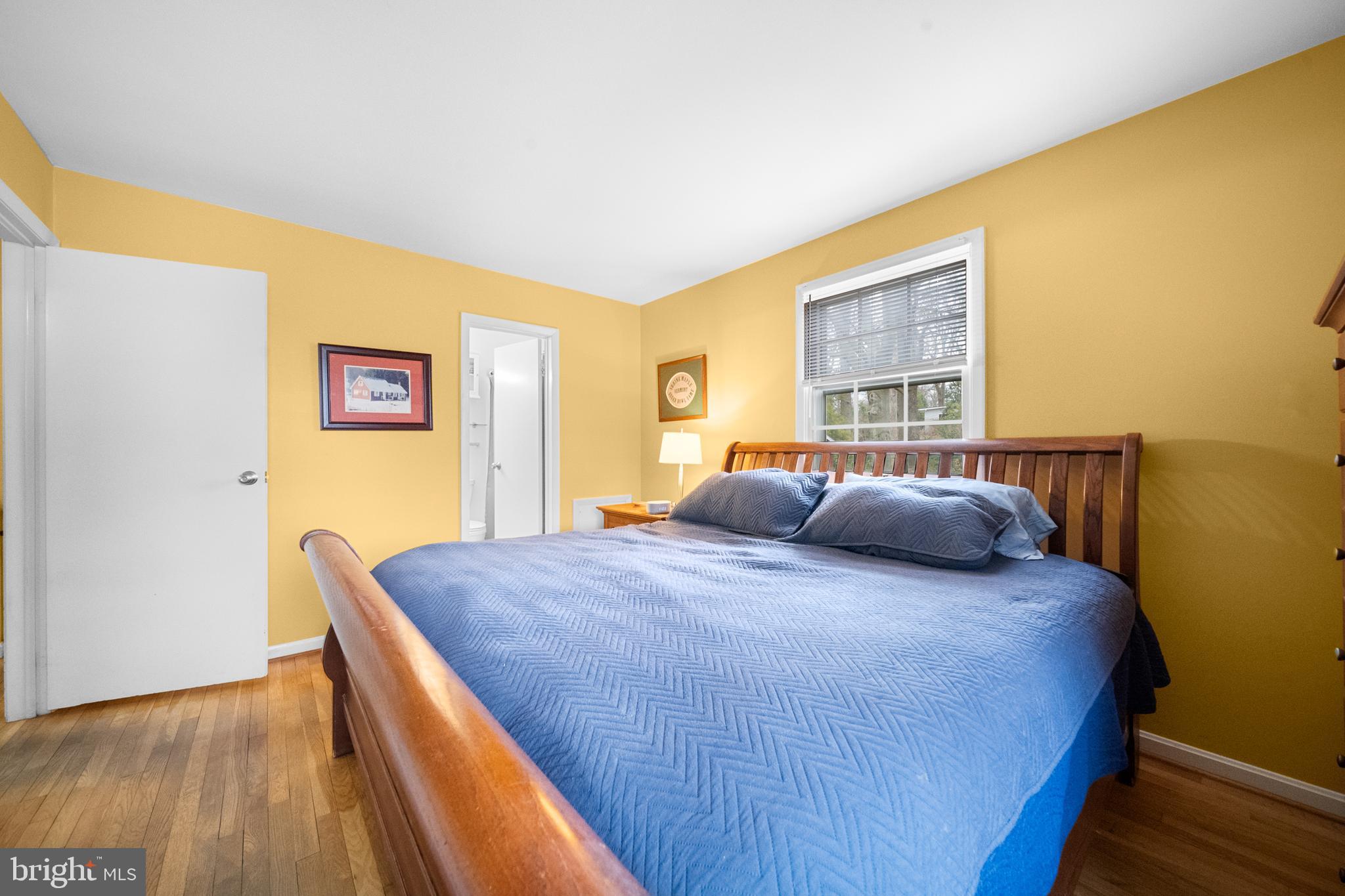 FAIRFAX VILLA - Residential