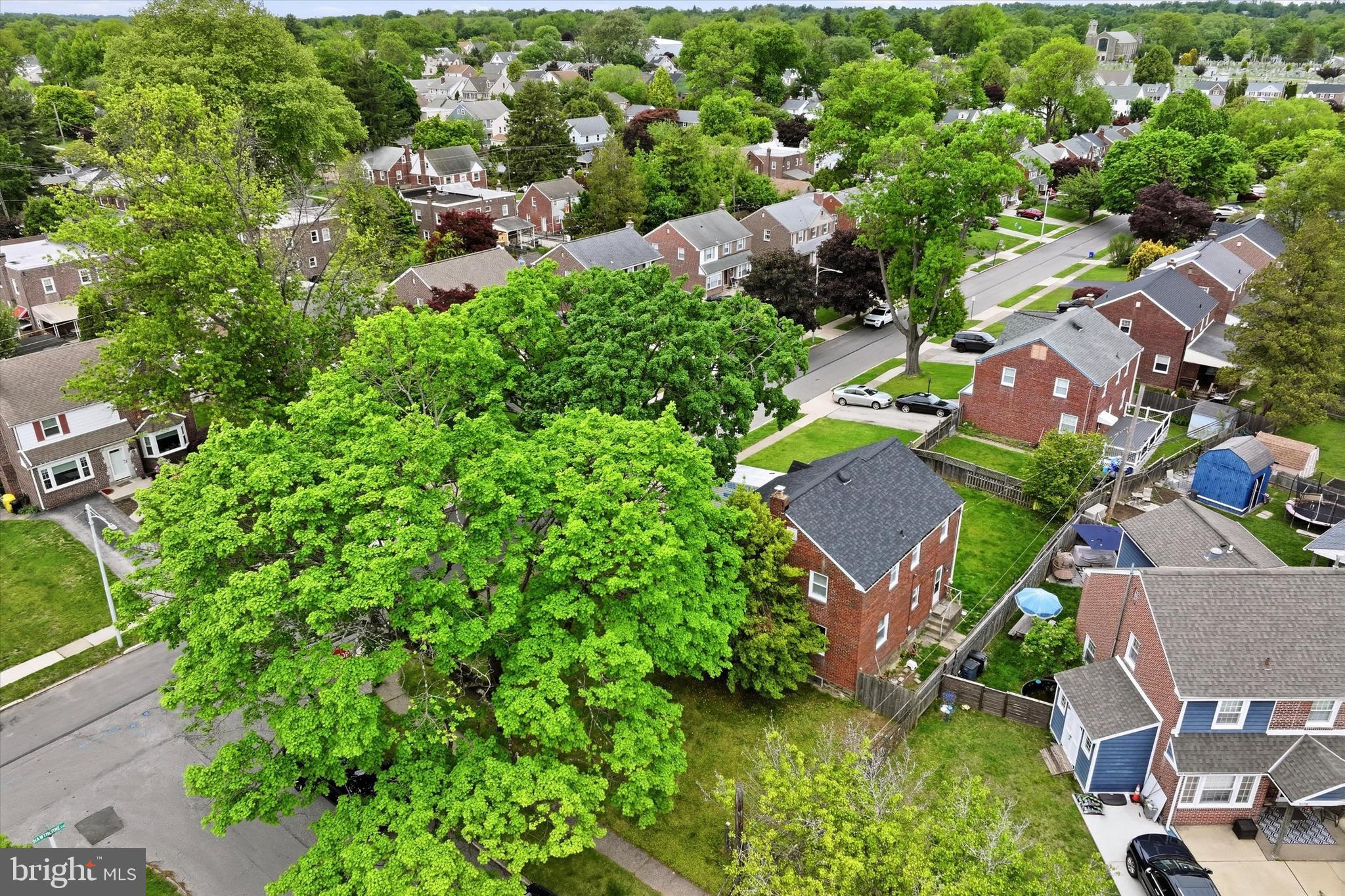 WOODMERE - Residential